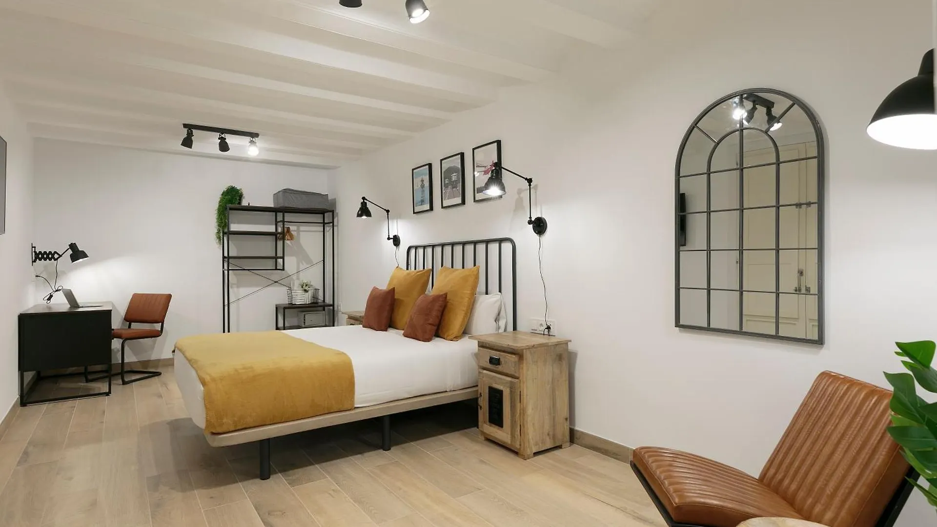 アパート Keyfamily Loft Las Ramblas バルセロナ